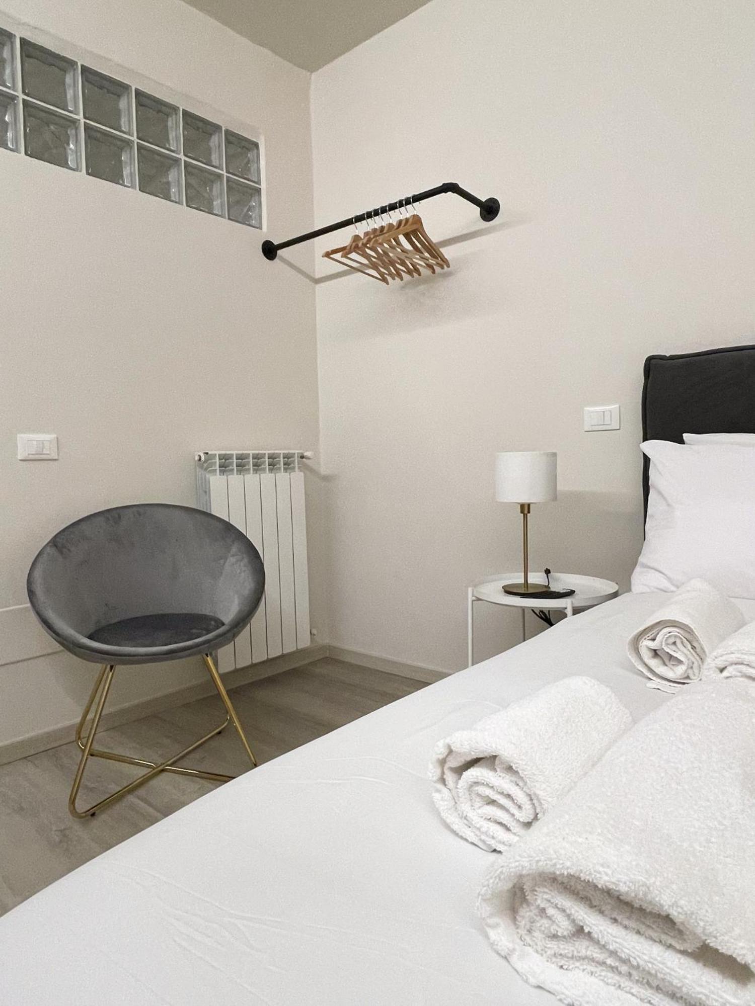 7Suites Empoli Bagian luar foto